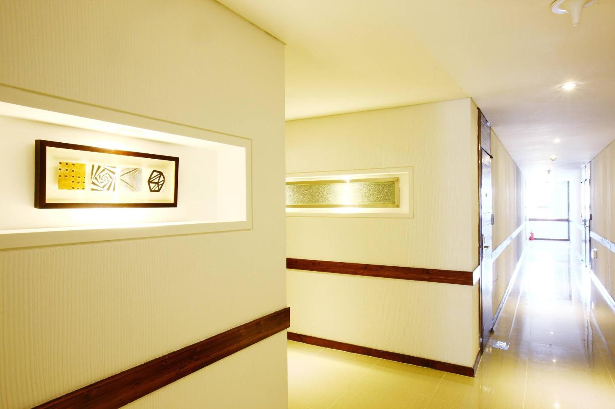 Q Hotel Pchadžu Exteriér fotografie