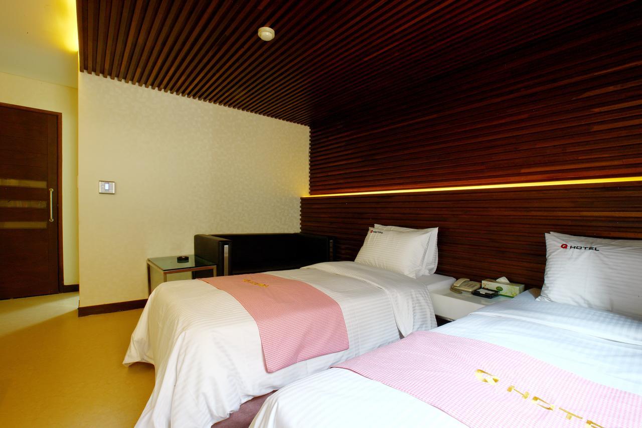 Q Hotel Pchadžu Exteriér fotografie