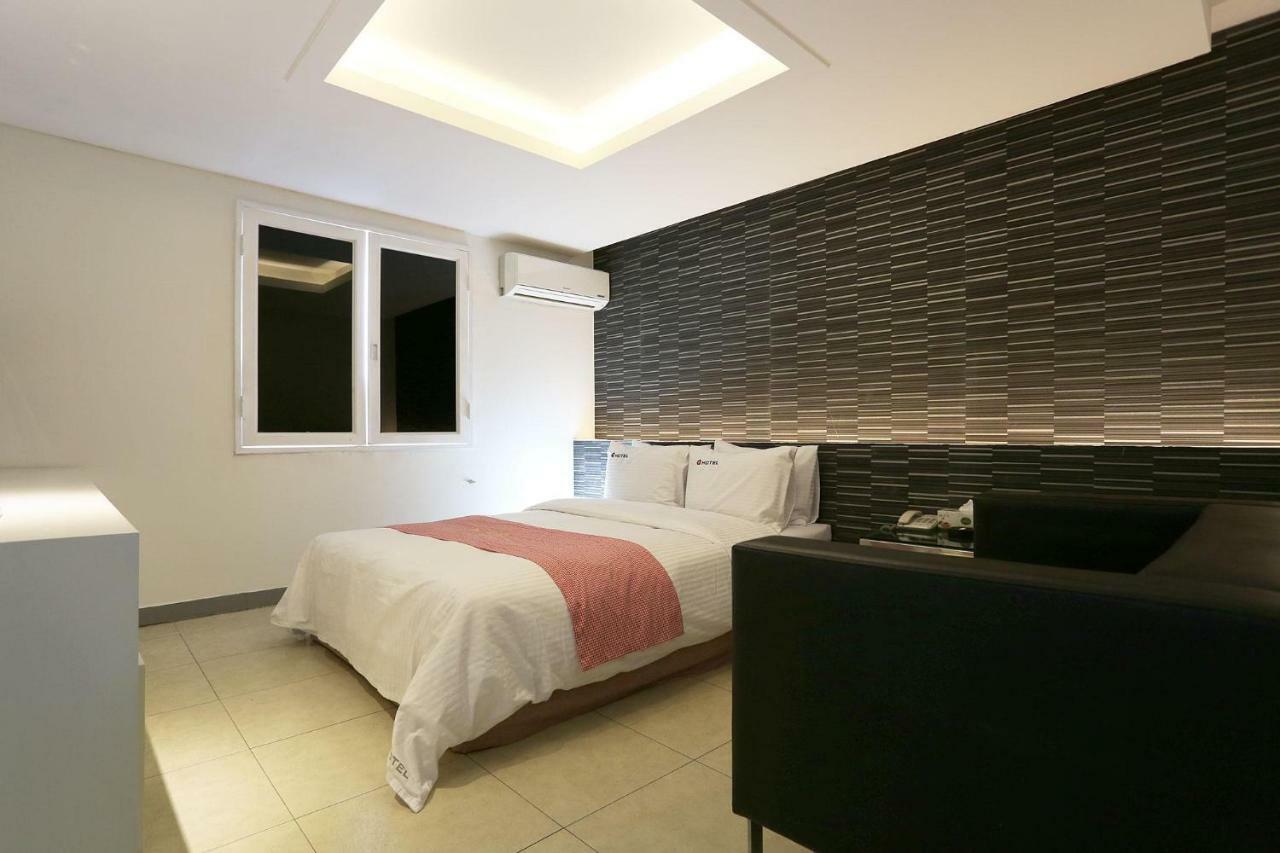 Q Hotel Pchadžu Exteriér fotografie